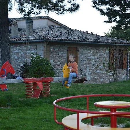 Il Castello Di Collepino Сasa de vacaciones *