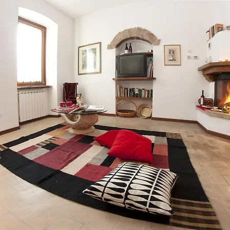 Сasa de vacaciones Il Castello Di Collepino *